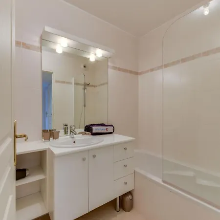 Beau Rivage-3 By Interhome Appartamento Cavalaire-sur-Mer